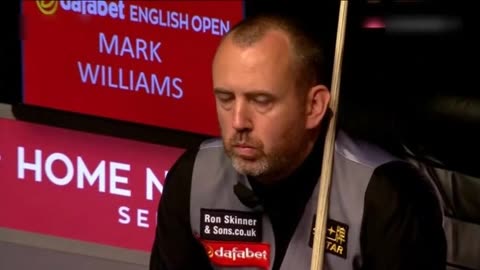 半场战报：阿森纳1-0布拉格斯拉维亚，萨卡点射