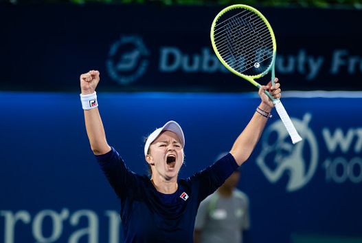 热议成都被罚：想出前5排空场的是人才；应重罚肇事者轻罚俱乐部