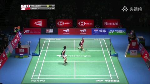 排面，泰州当地路牌上写着“苏超冠军城，泰州欢迎您”