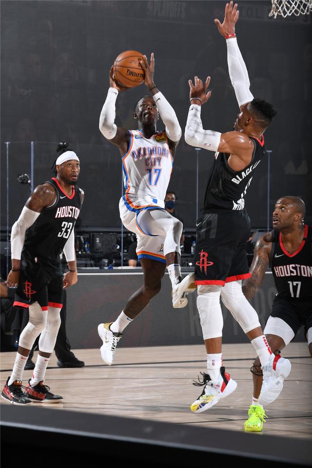 彰显了他无 彰显了他无